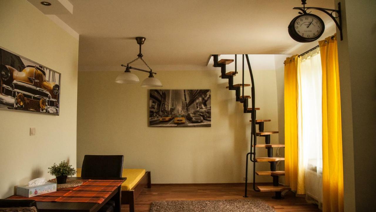 Velvet Lazienki Park Varşova Dış mekan fotoğraf